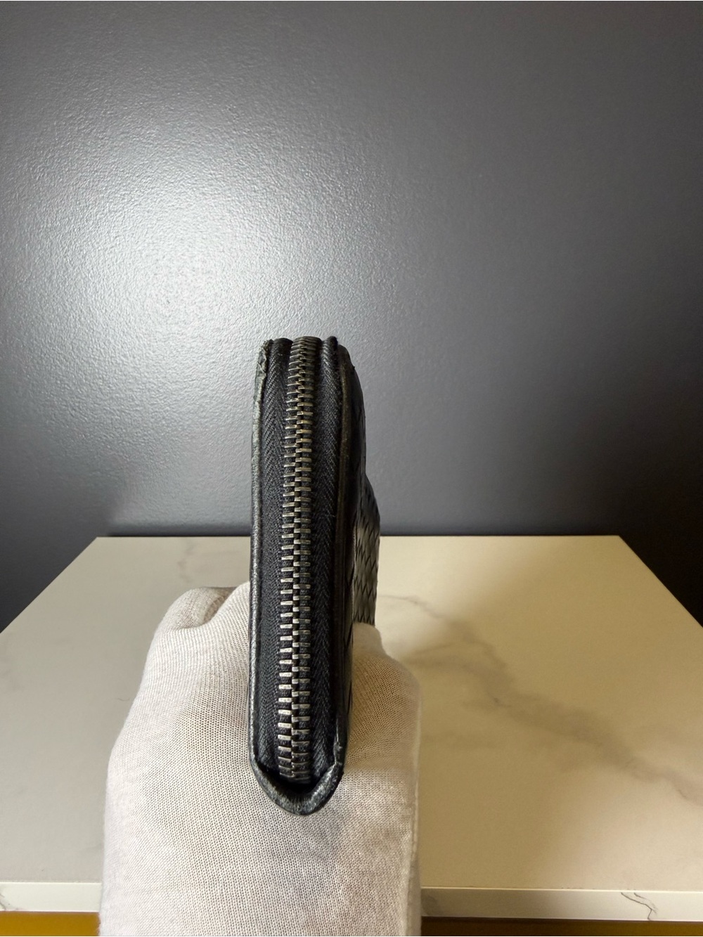 Bottega Veneta Black Intrecciato Zip Around Wallet - Picture 4 of 7